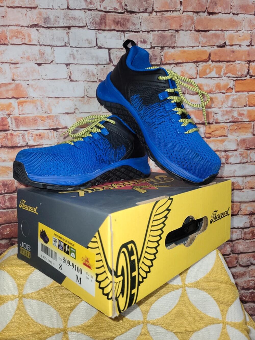 Thorogood Day One Safety AST Low Composite Toe Work Shoes Size 8 Blue